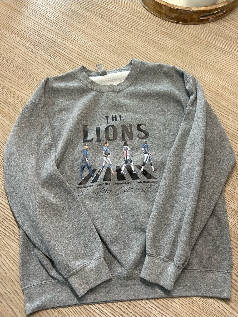 Grey 'The Lions' Graphic Crewneck Sweatshirt
